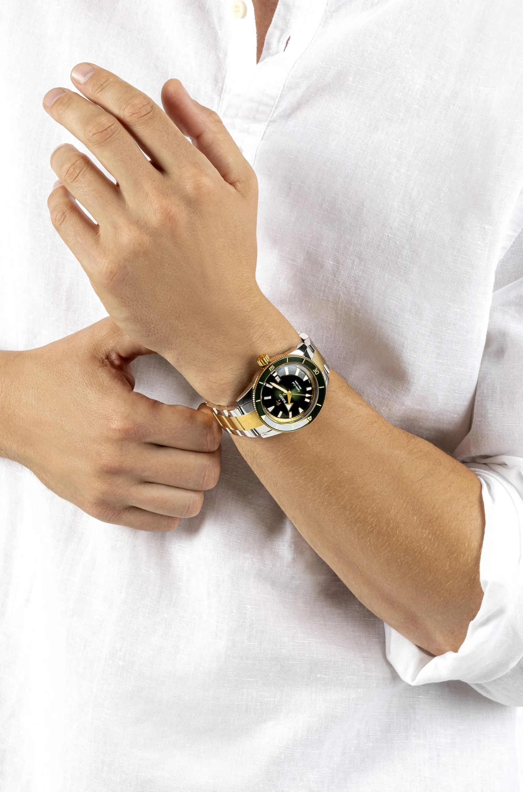 Captain Cook Automatic*Rado Sale