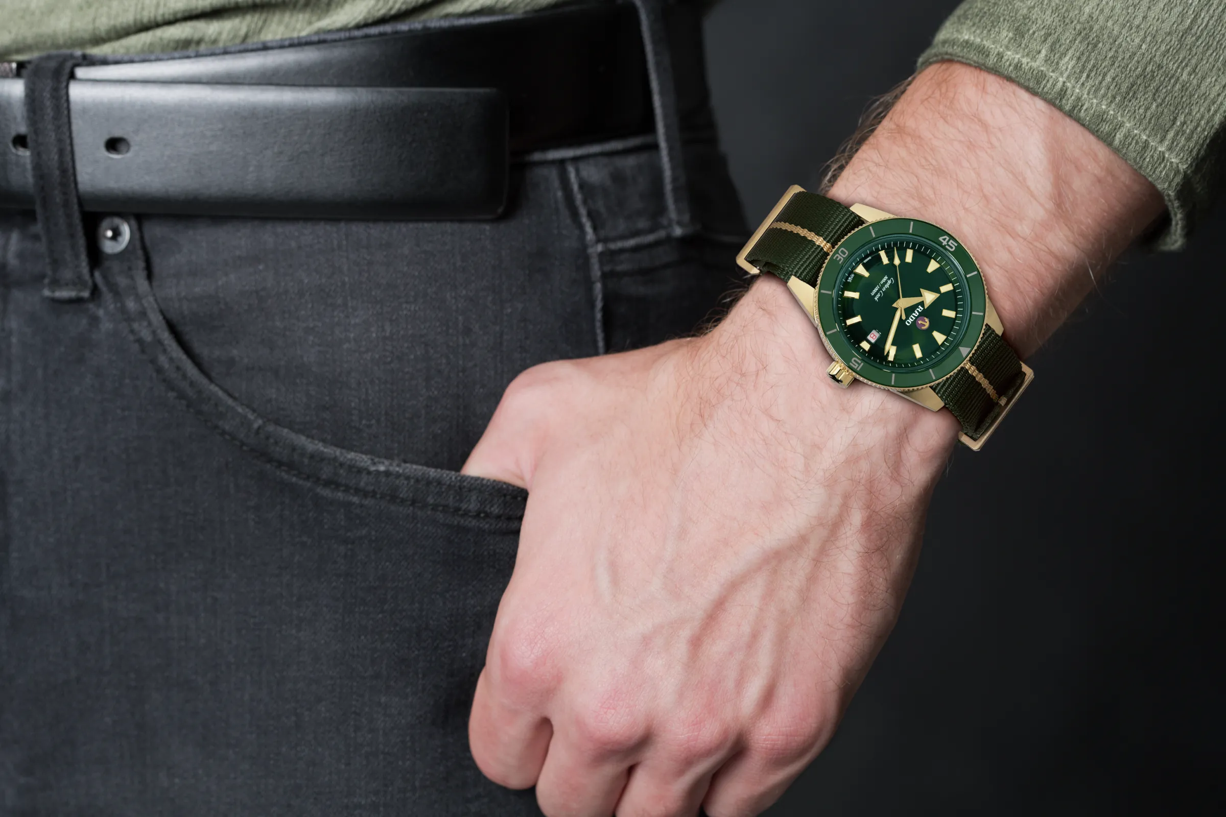 Captain Cook Automatic Bronze*Rado Best