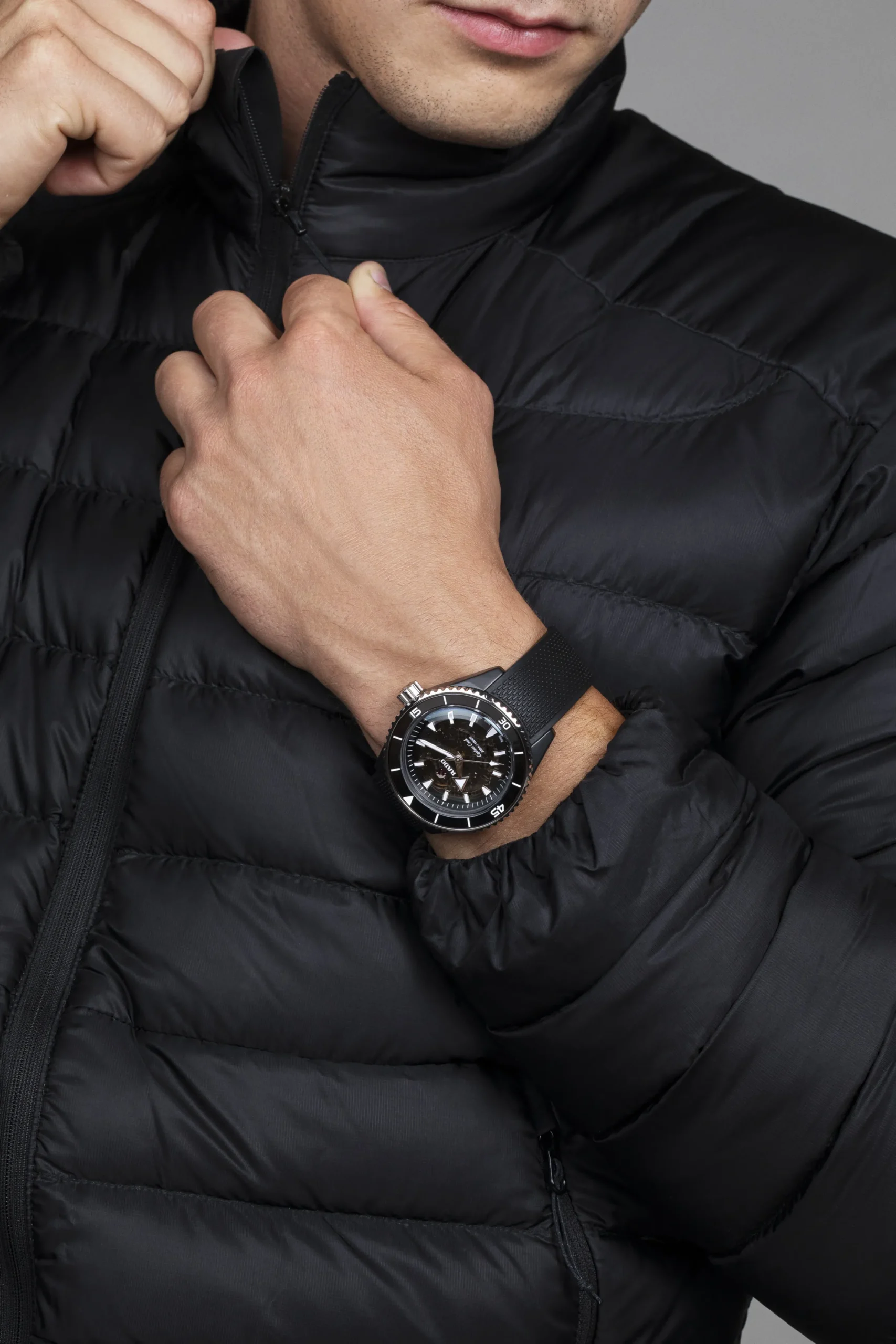 Captain Cook High-Tech Ceramic*Rado Clearance