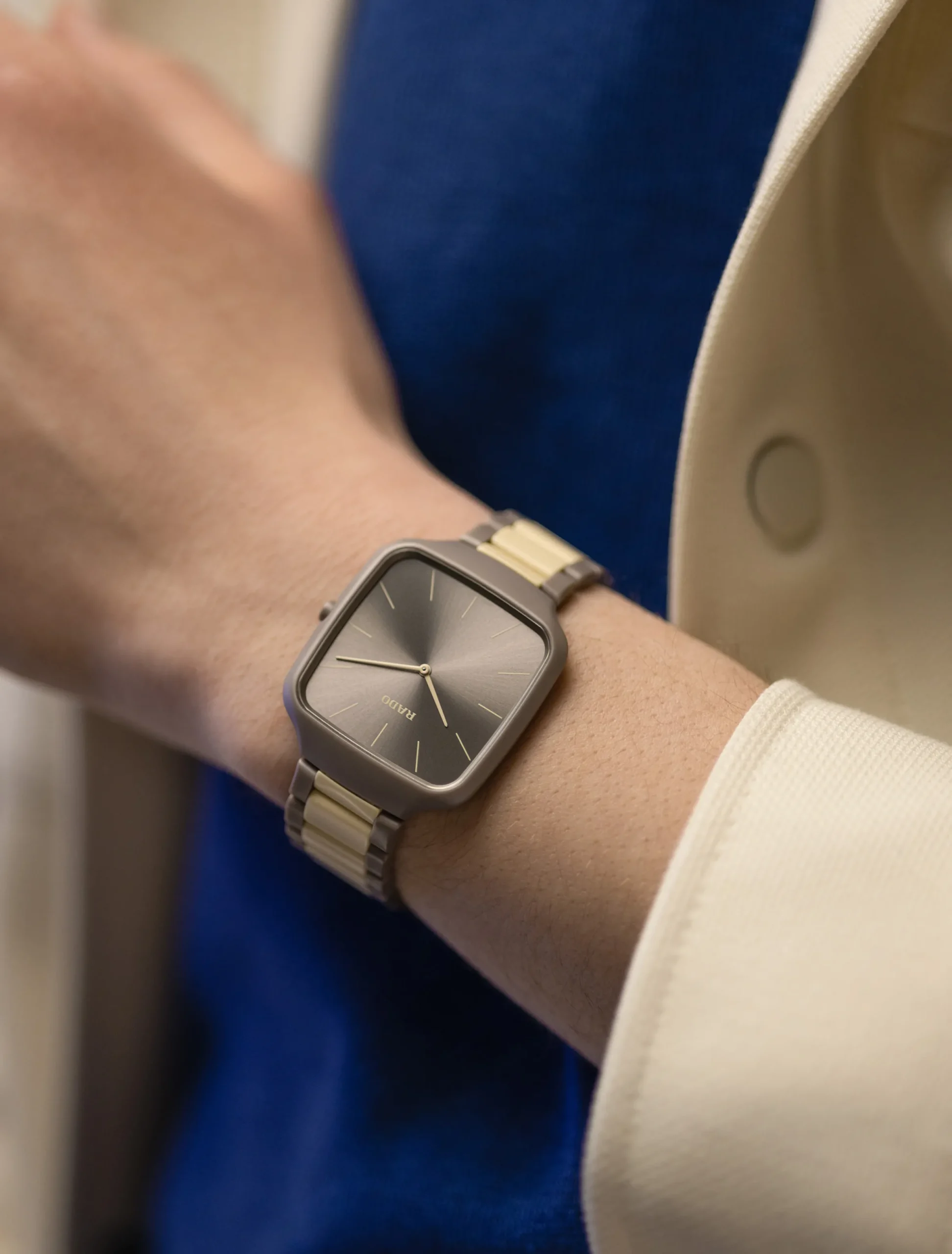 True Square Thinline Les Couleurs™ Le Corbusier*Rado Sale